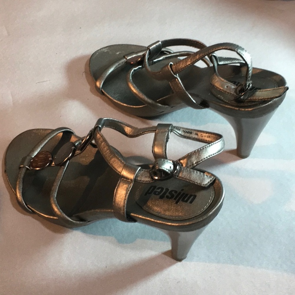 Unlisted Comfort Pewter Heels Size 7.5 (Fits more like an 8)